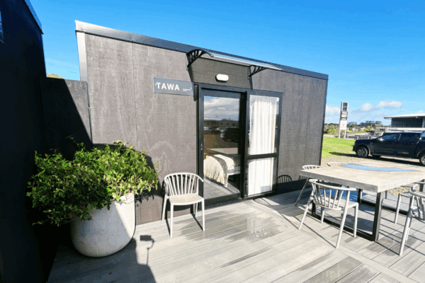 Show Cabin Tawa Show Cabin Tawa