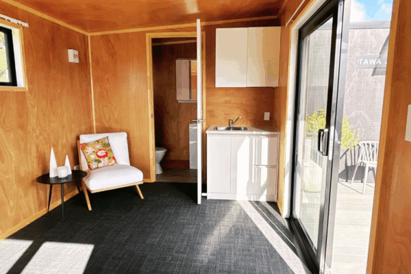 Kauri Self-Contained Cabin Self-contained cabin with kitchenette & bathroom